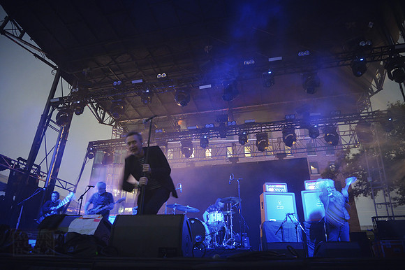 Jesus and Mary Chain
