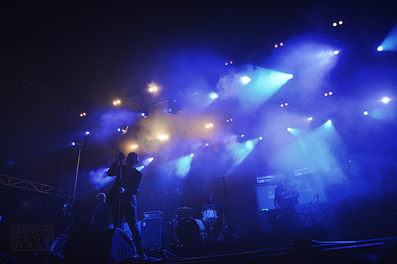 Jesus and Mary Chain