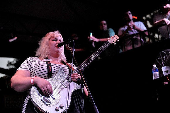Shannon and The Clams