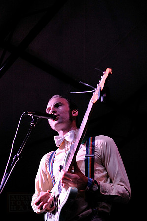 Shannon and The Clams