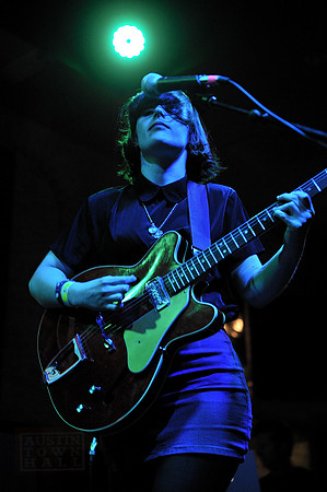 Veronica Falls at Latitude 30