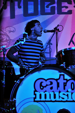 Veronica Falls at Latitude 30