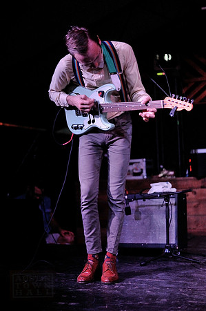 Shannon and The Clams