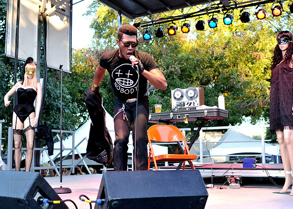 Willis Earl Beal