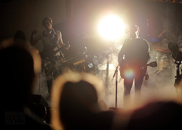 Twin Shadow