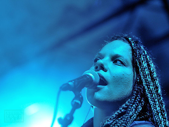 Twin Shadow
