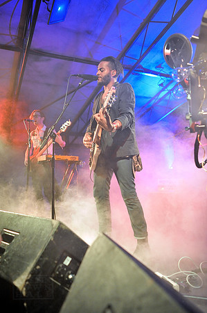 Twin Shadow