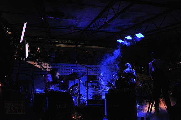 Twin Shadow