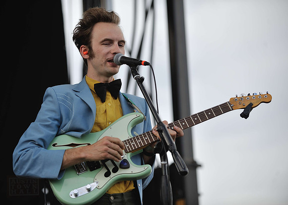 Shannon and the Clams