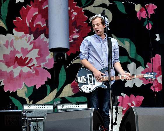 Vampire Weekend