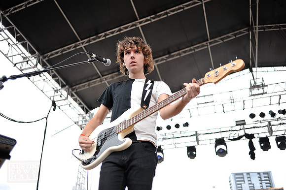 M83