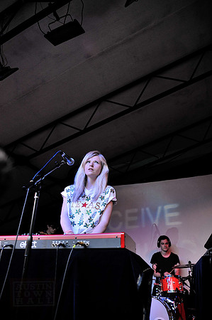 Still Corners