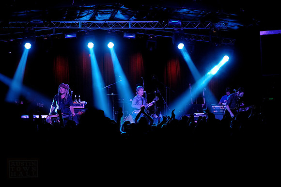 Nada Surf